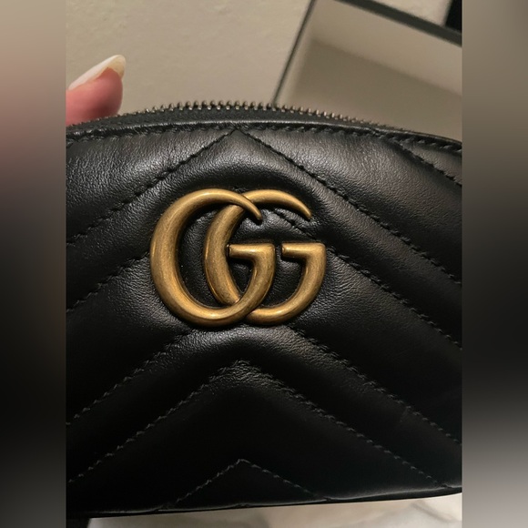 100% Authentic Gucci Marmont Cosmetic bag - Picture 5 of 9